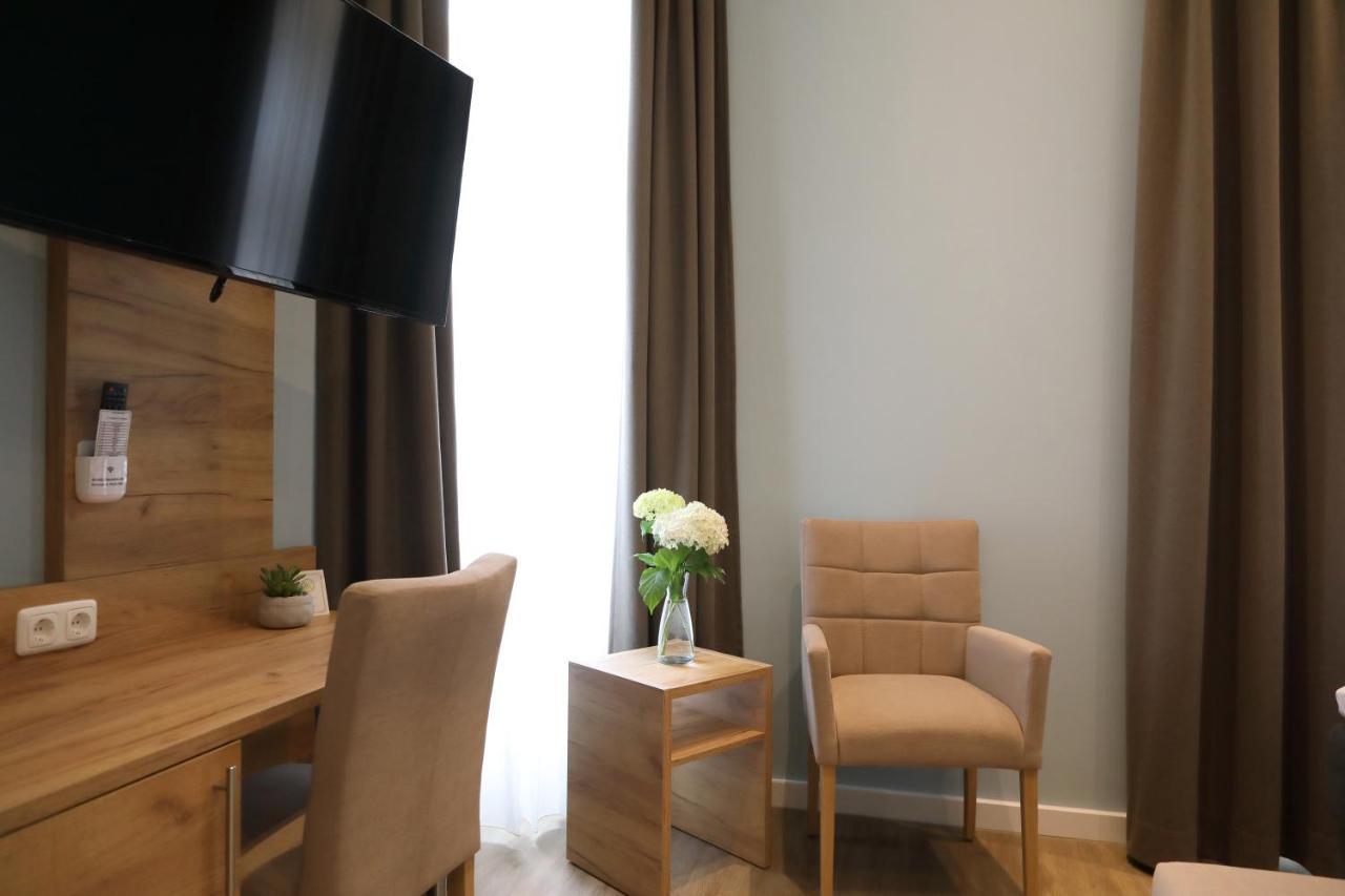Pension Moselvilla 1900 โคเคห์ม ภายนอก รูปภาพ
