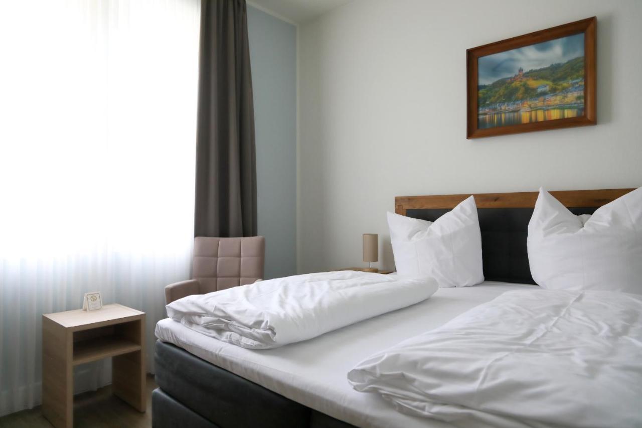Pension Moselvilla 1900 โคเคห์ม ภายนอก รูปภาพ